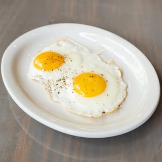 2 Free-Range Eggs